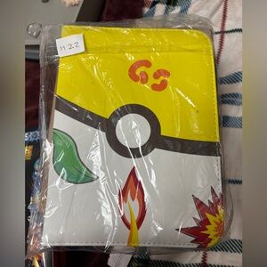 Nwt tcg games Pokémon card binder holds 400 cards